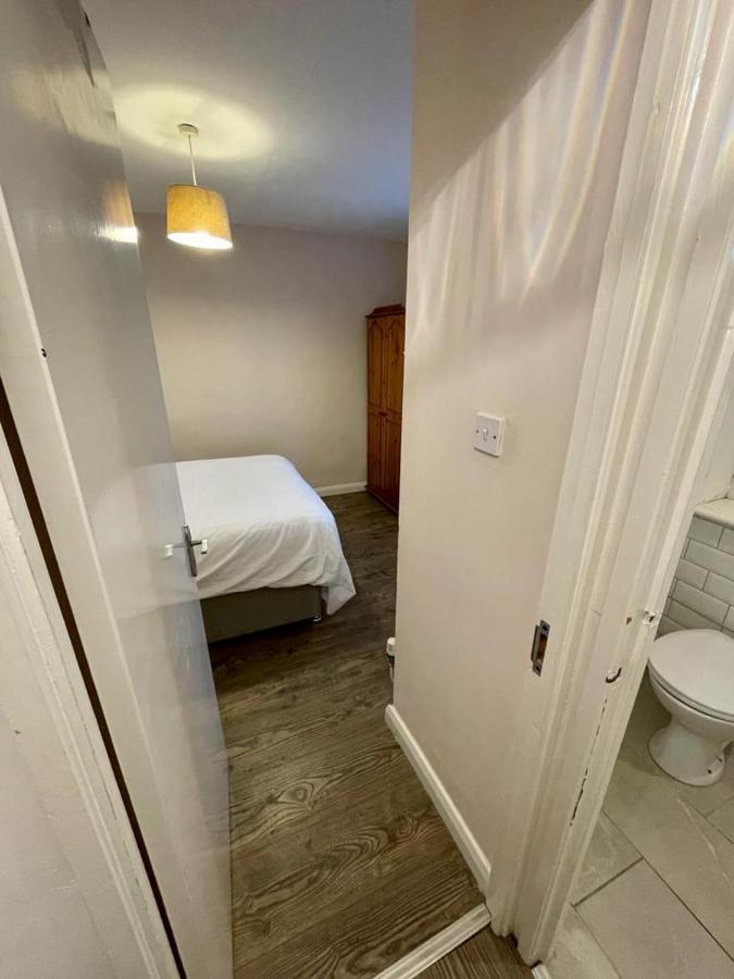 Bishop'S Gate Apartment Londonderry Eksteriør billede